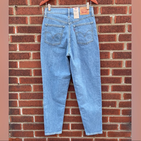 Levi's High Waisted Tapered Mom Stretch Jeans - Picture 3 of 9